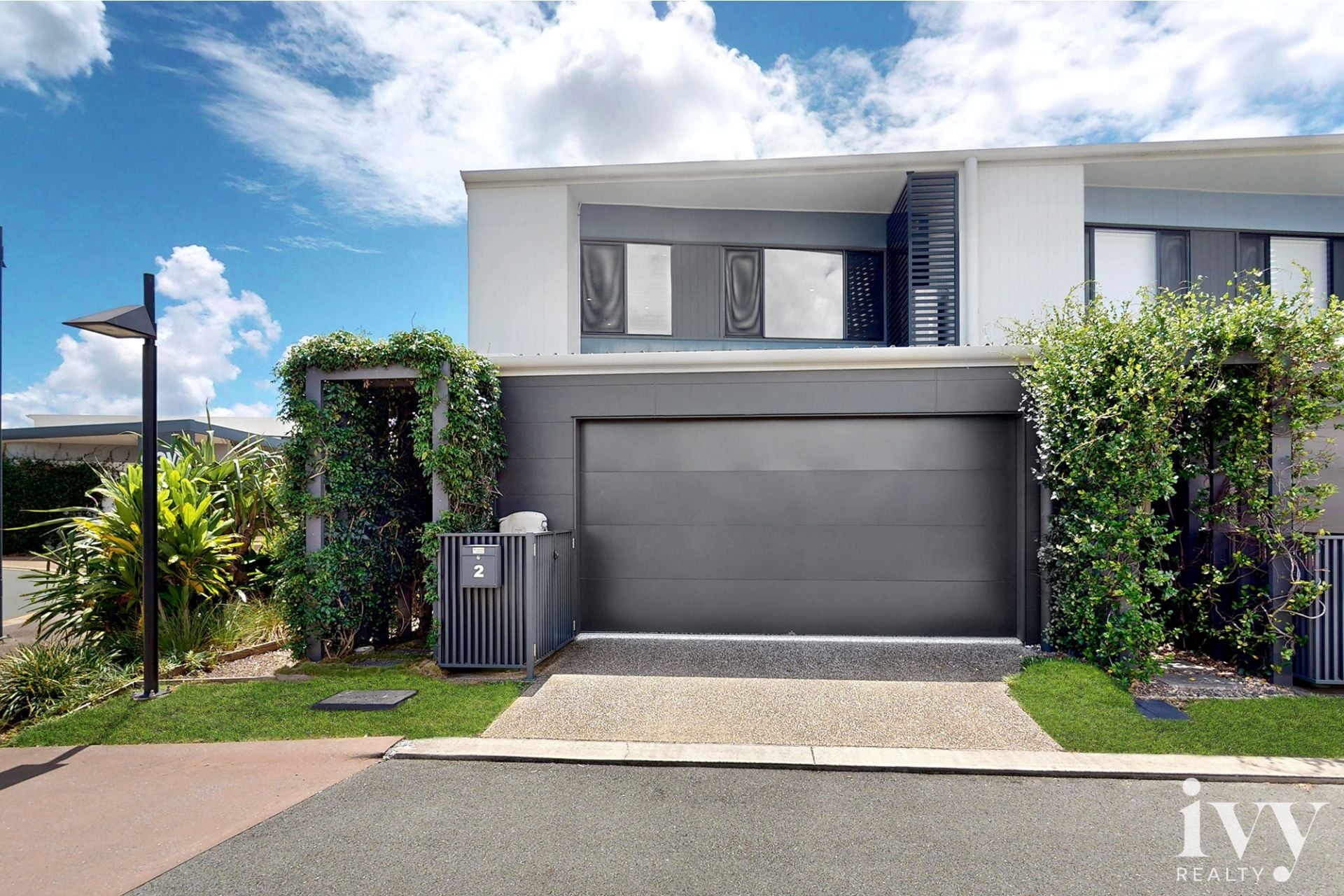 2 Promenade Circuit, Hope Island QLD 4212, Hope Island - Thumbnail 2