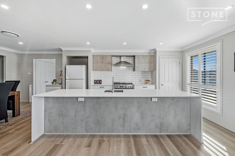 Cessnock 4 Robinia Way