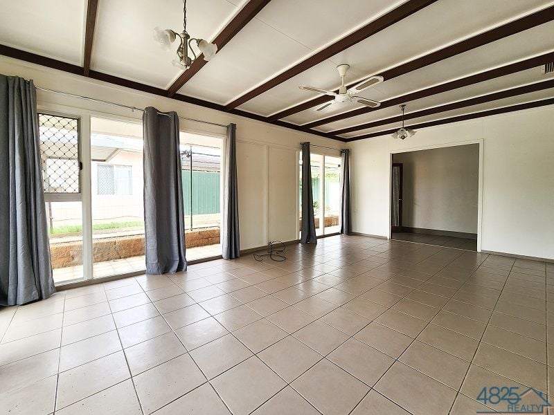 141 Simpson Street Mount Isa QLD, Mount Isa City - Thumbnail 2