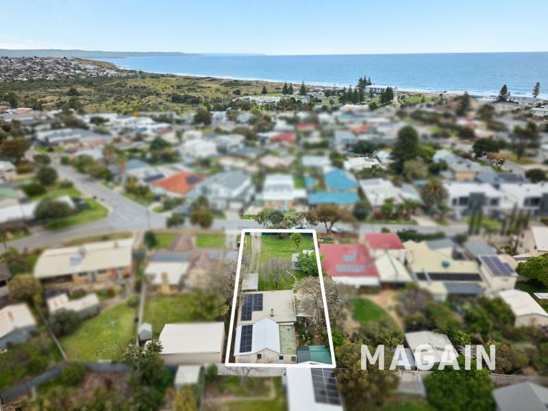 49 Second Avenue, Moana - Image 1