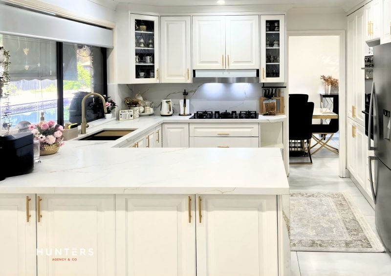 4 Elayne Place, Guildford