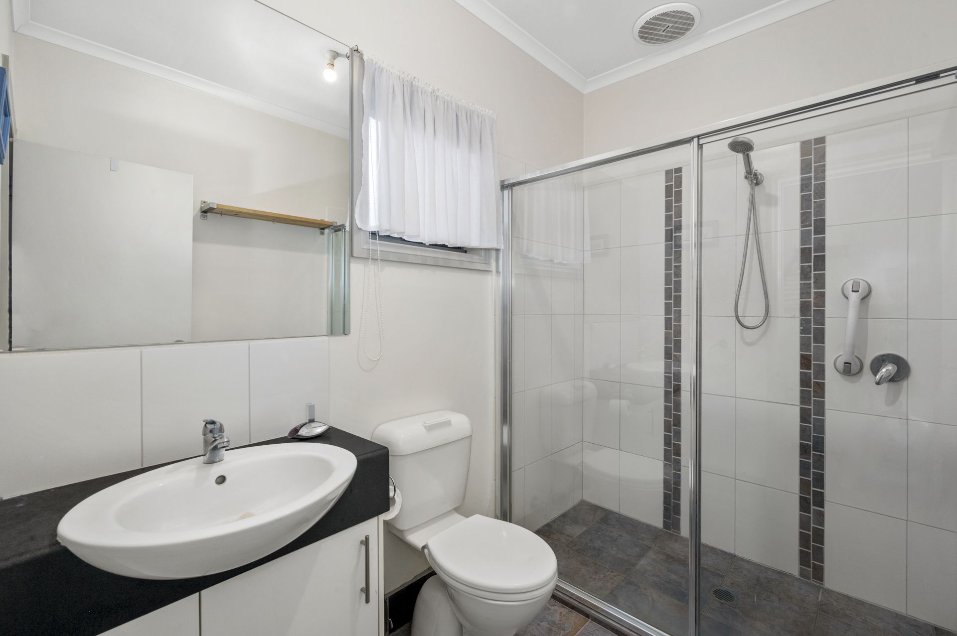 AFFORDABLE START IN A GREAT LOCATION