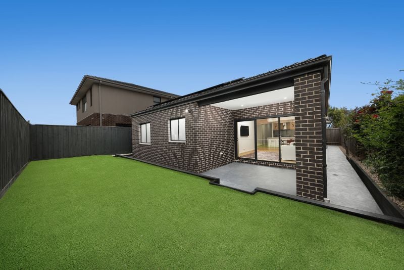 12 Amtor Street, Wollert