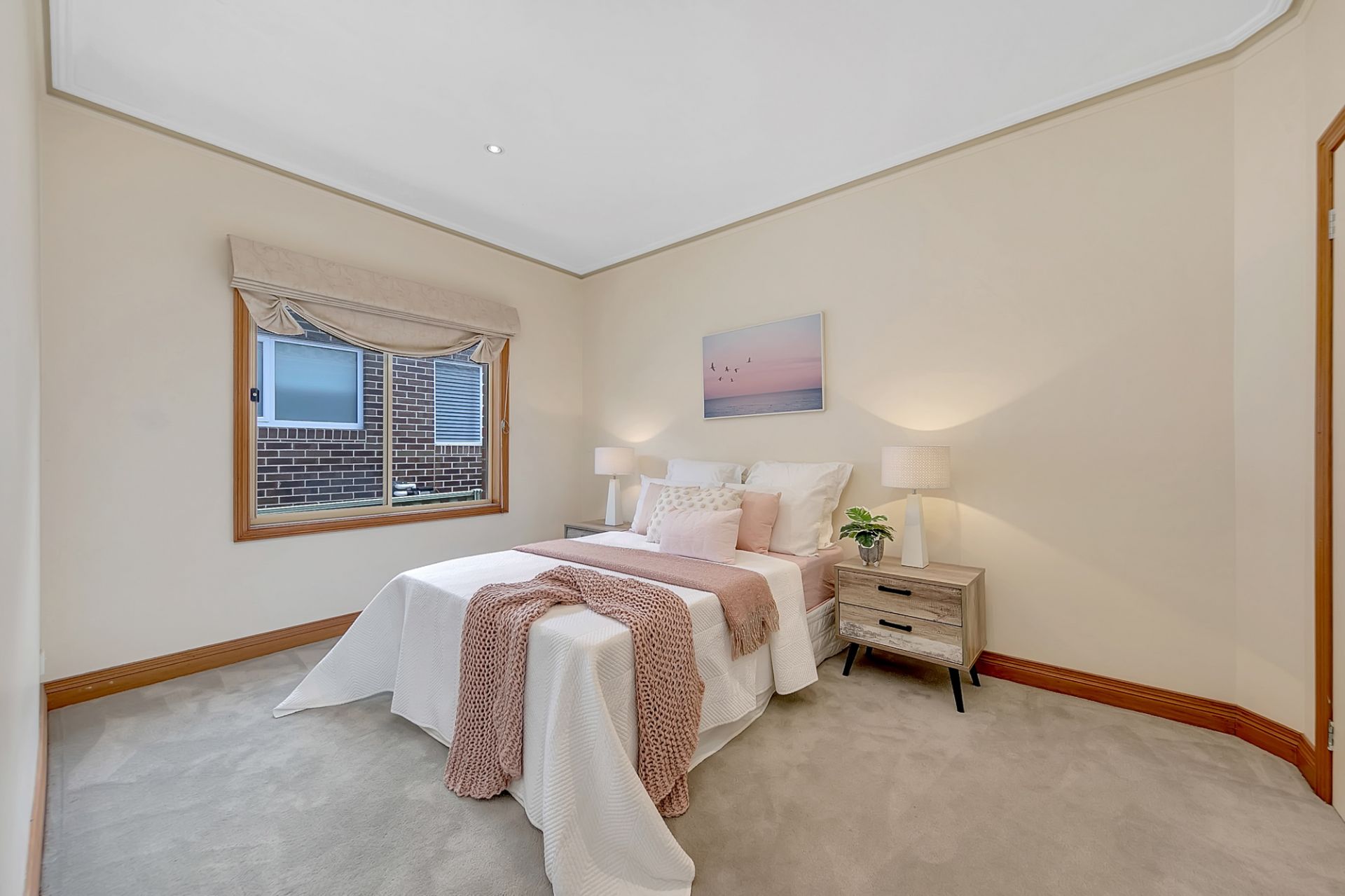 Supreme Family Living - plus downstairs self contained 