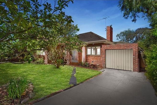 Charming Two-Bedroom Home in the Heart of Ivanhoe