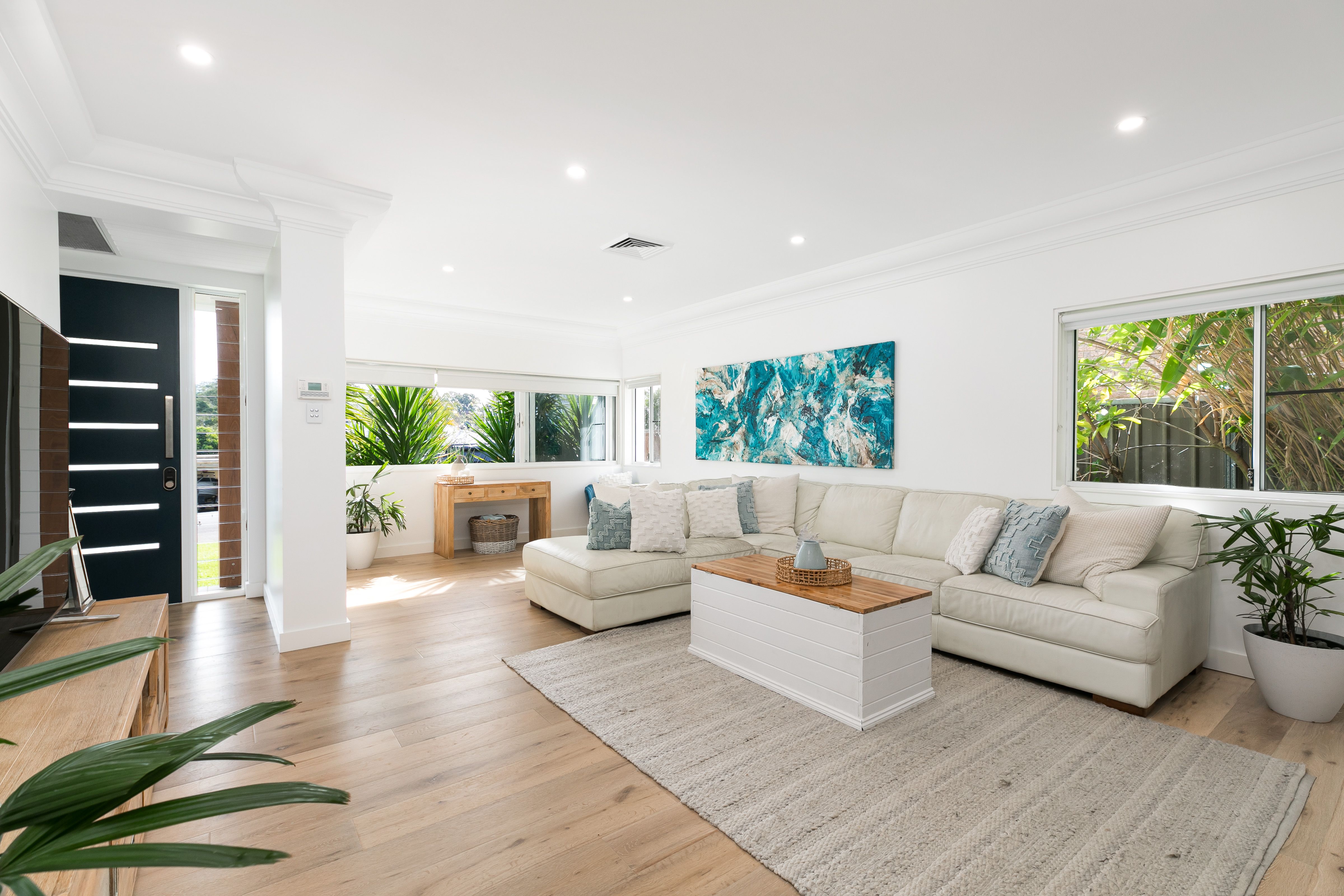 6 Dean Street CARINGBAH SOUTH 2229