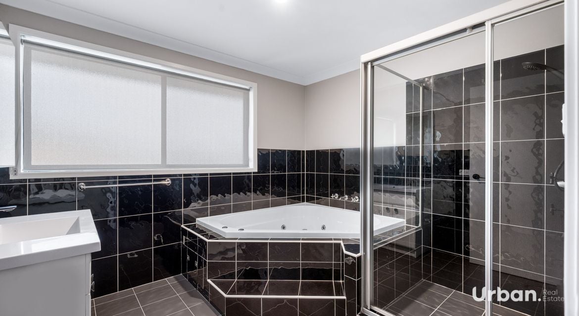Prestons 34 Manildra Street