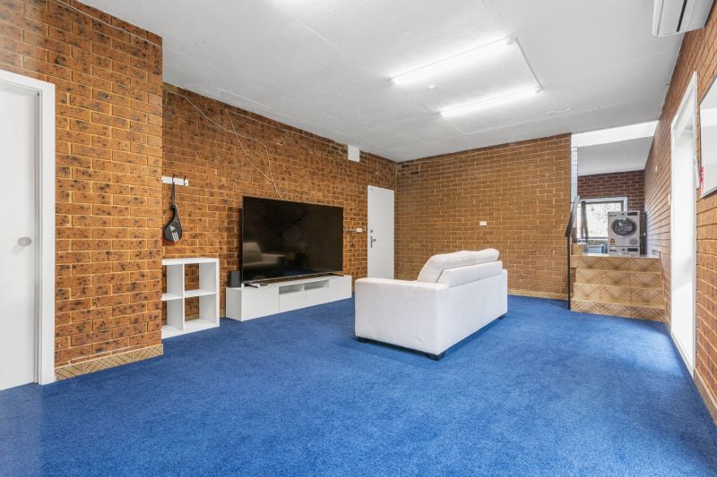 51 Churchill Avenue, Reservoir