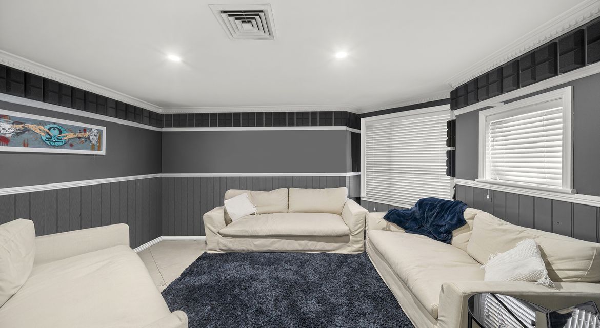 Mcgraths Hill 15 Balmain Road