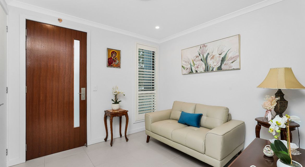 Denham Court 139 Passiflora Avenue