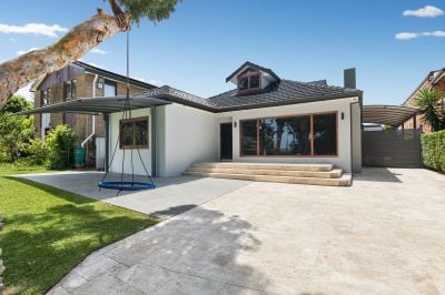 SUN-DRENCHED FAMILY SANCTUARY IN HIGHLY SOUGHT-AFTER LOCATION
