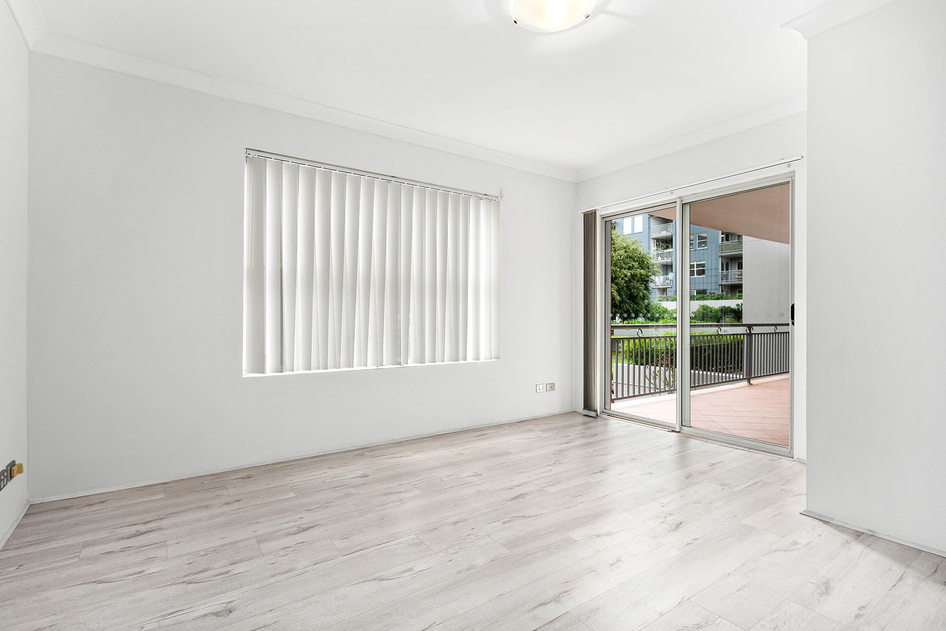 17/118 Karimbla Road, Miranda - Thumbnail 4