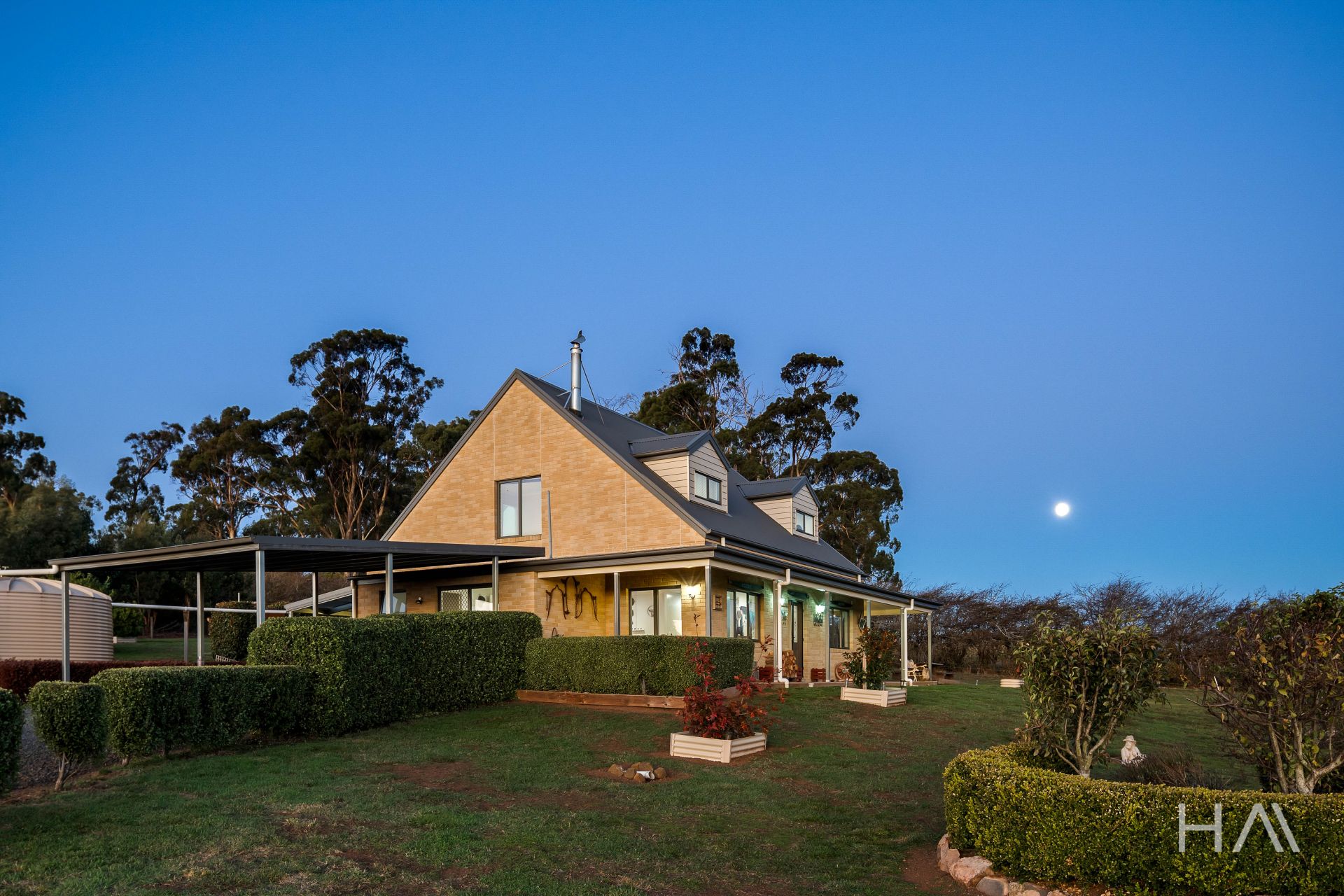 8 Reid Street Westbury, Westbury - Thumbnail 2