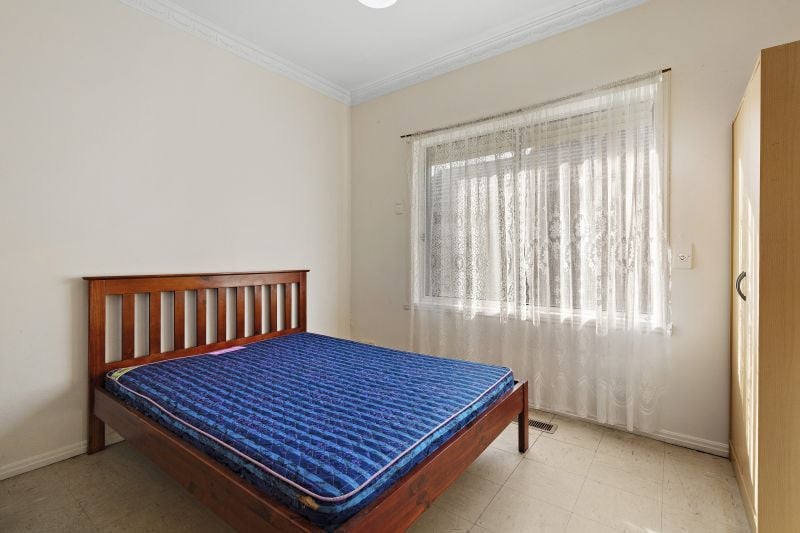 8 Gratwick Street, Lalor