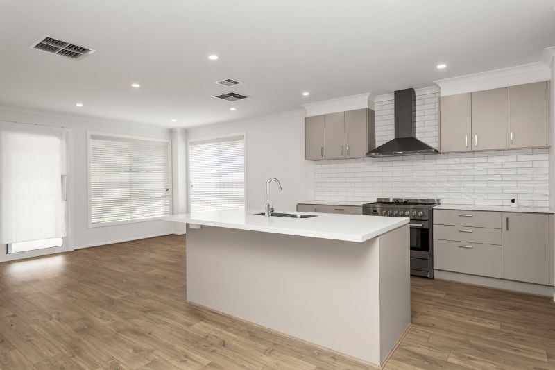 69 Lakeridge Drive, Wollert