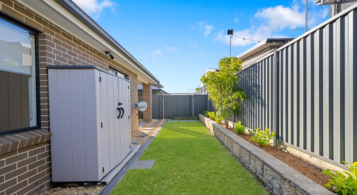 Denham Court 31 Sweetman Circuit