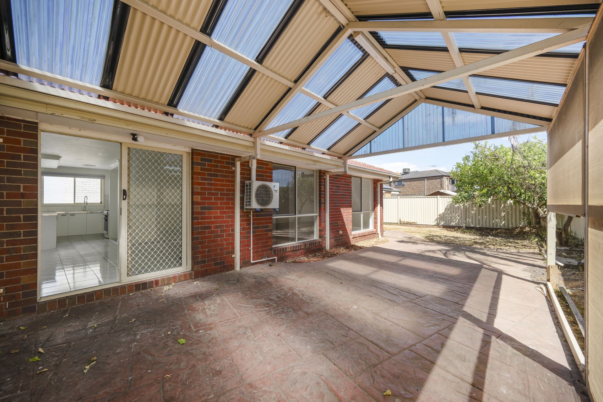 SPACIOUS FAMILY HOME IN A PRIME LOCATION