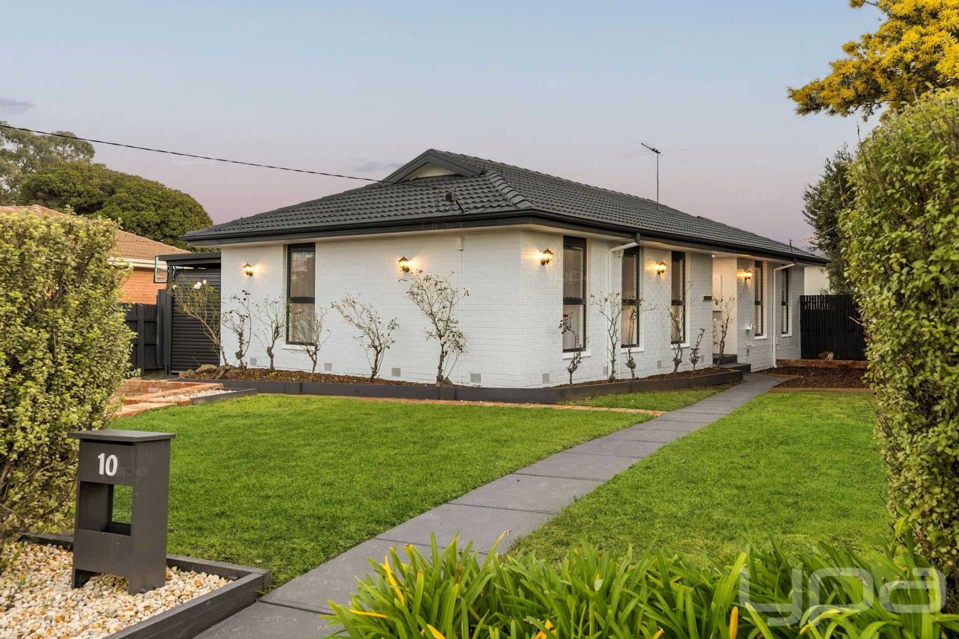 10 Hesse Court Westmeadows VIC, Westmeadows - Image 1