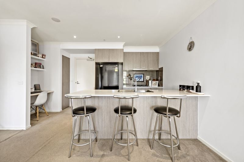 214/40 Bush Boulevard, Mill Park