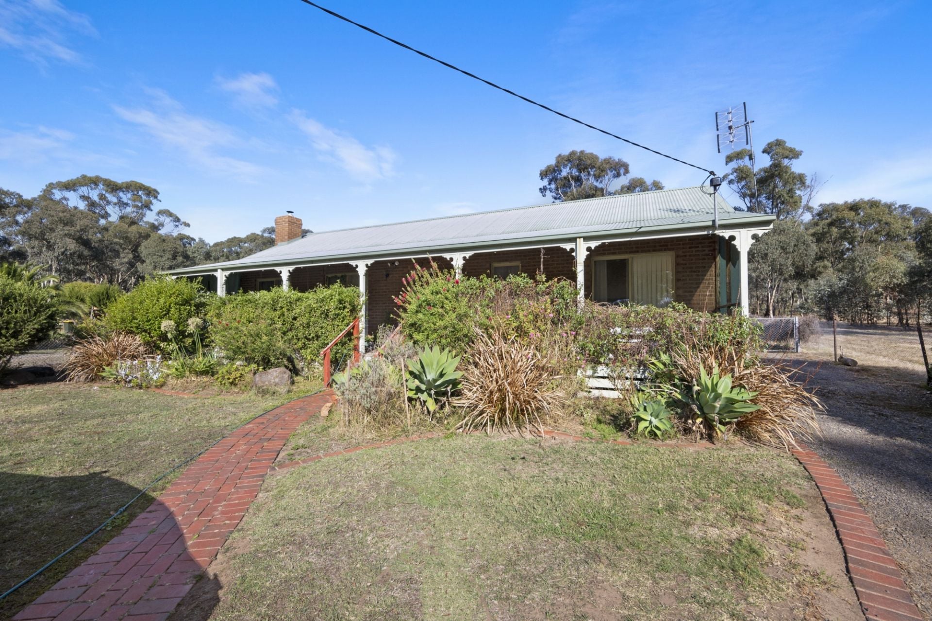 75 Gladstone  Street, Tarnagulla, Tarnagulla - Thumbnail 2