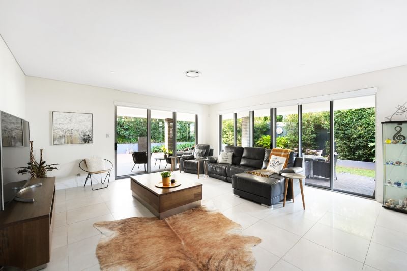 A grand home for the family -  Kirkham Rise