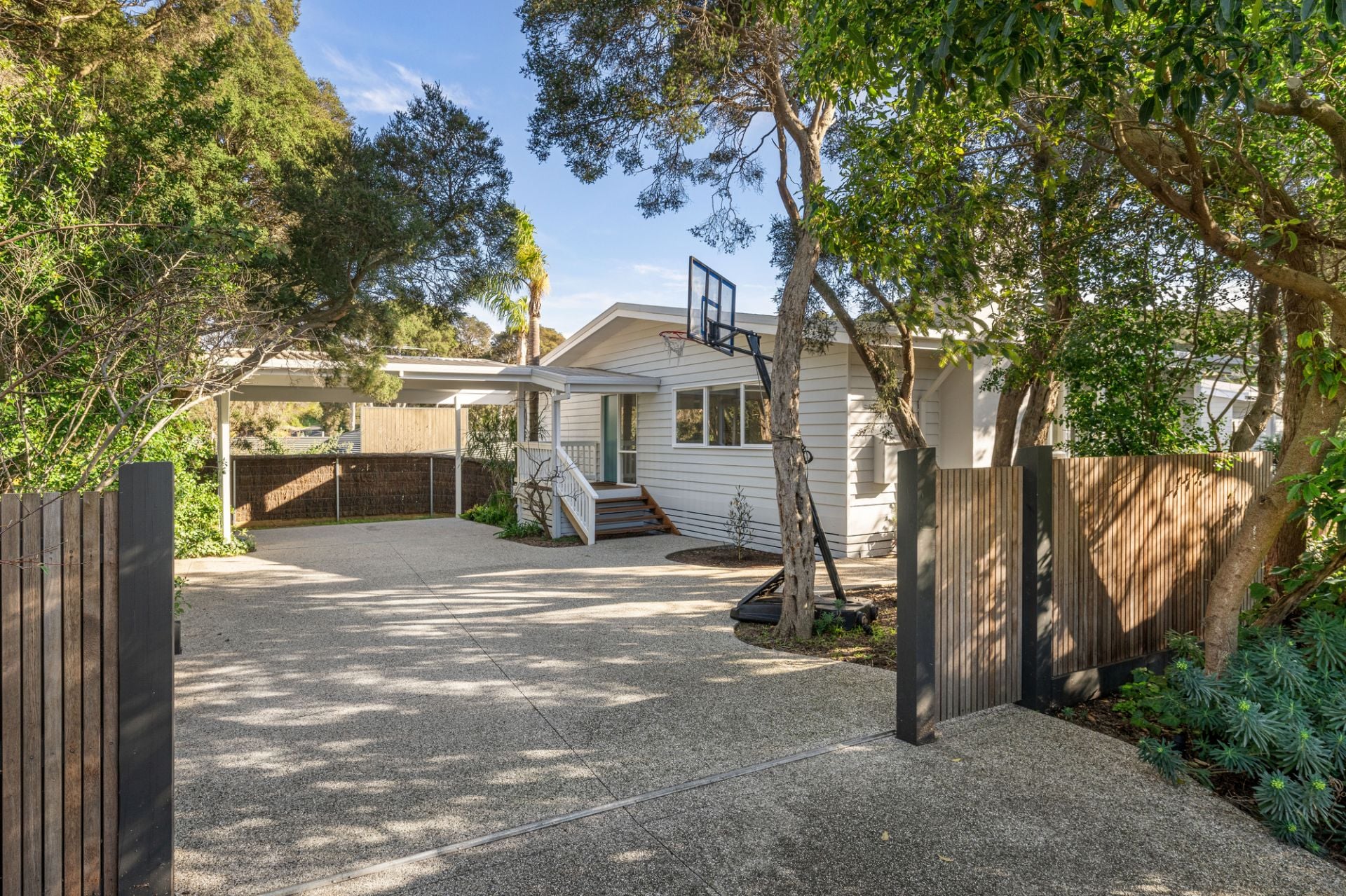 1 Caxton Street, Blairgowrie, Blairgowrie - Thumbnail 2