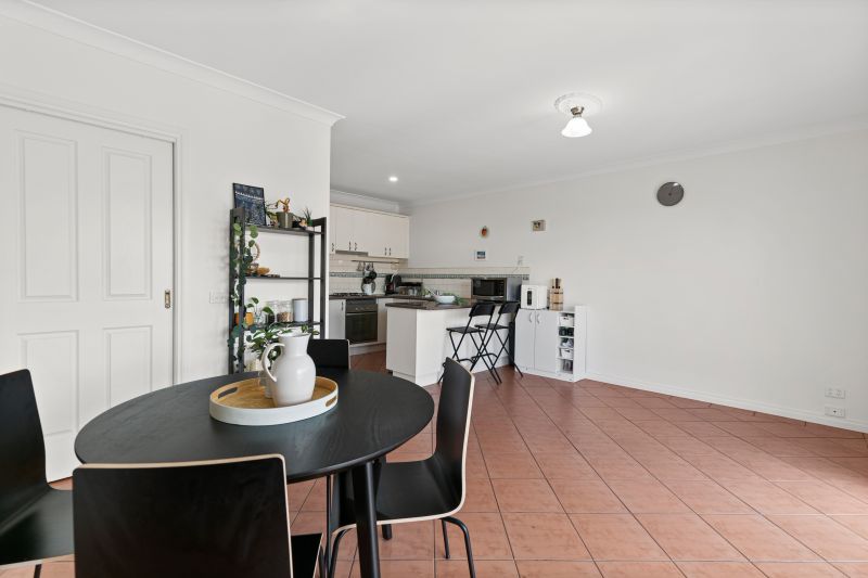 10 Richmond Terrace, Roxburgh Park