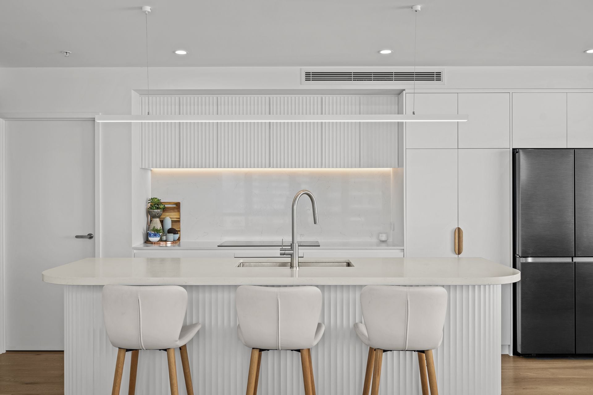 602/4 Twenty First Avenue, Palm Beach - Thumbnail 8