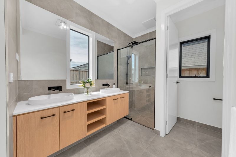 9 Westcape Drive, Wollert