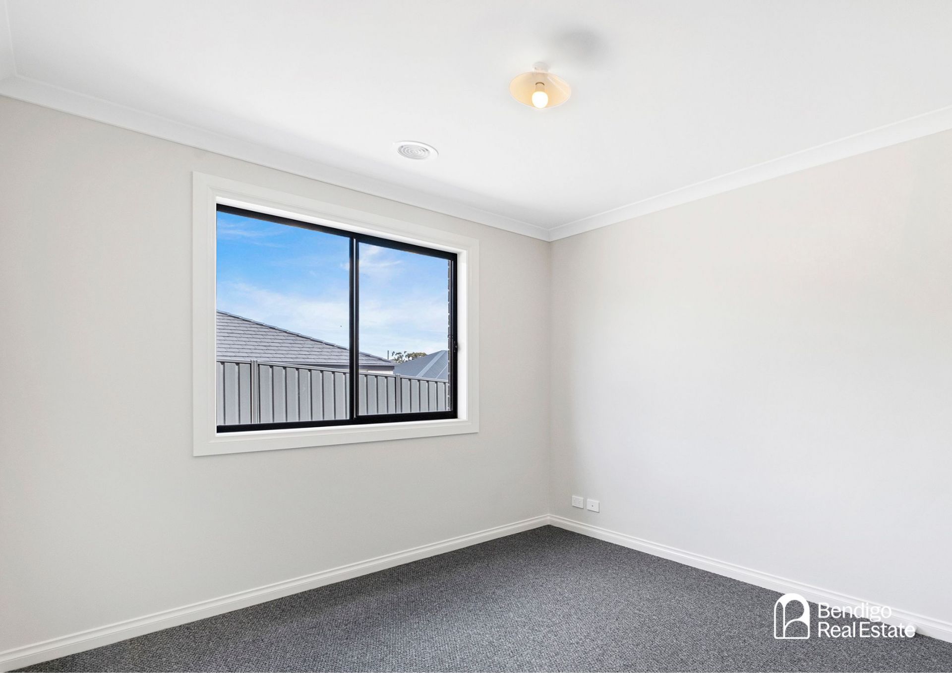 32 Callaghan Street Jackass Flat VIC, Flat - Thumbnail 7