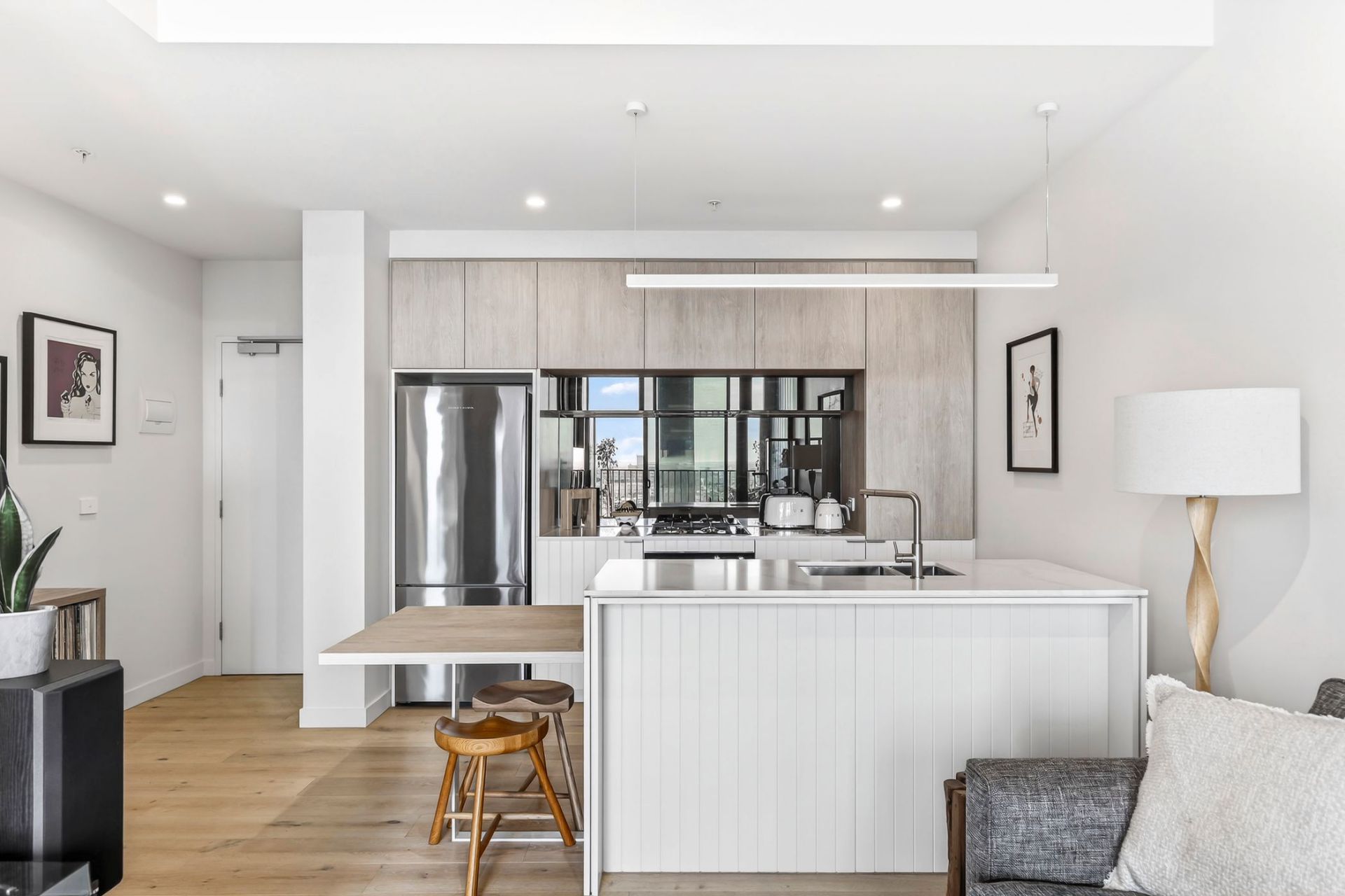 1102/44 Ryrie Street, Geelong - Thumbnail 3