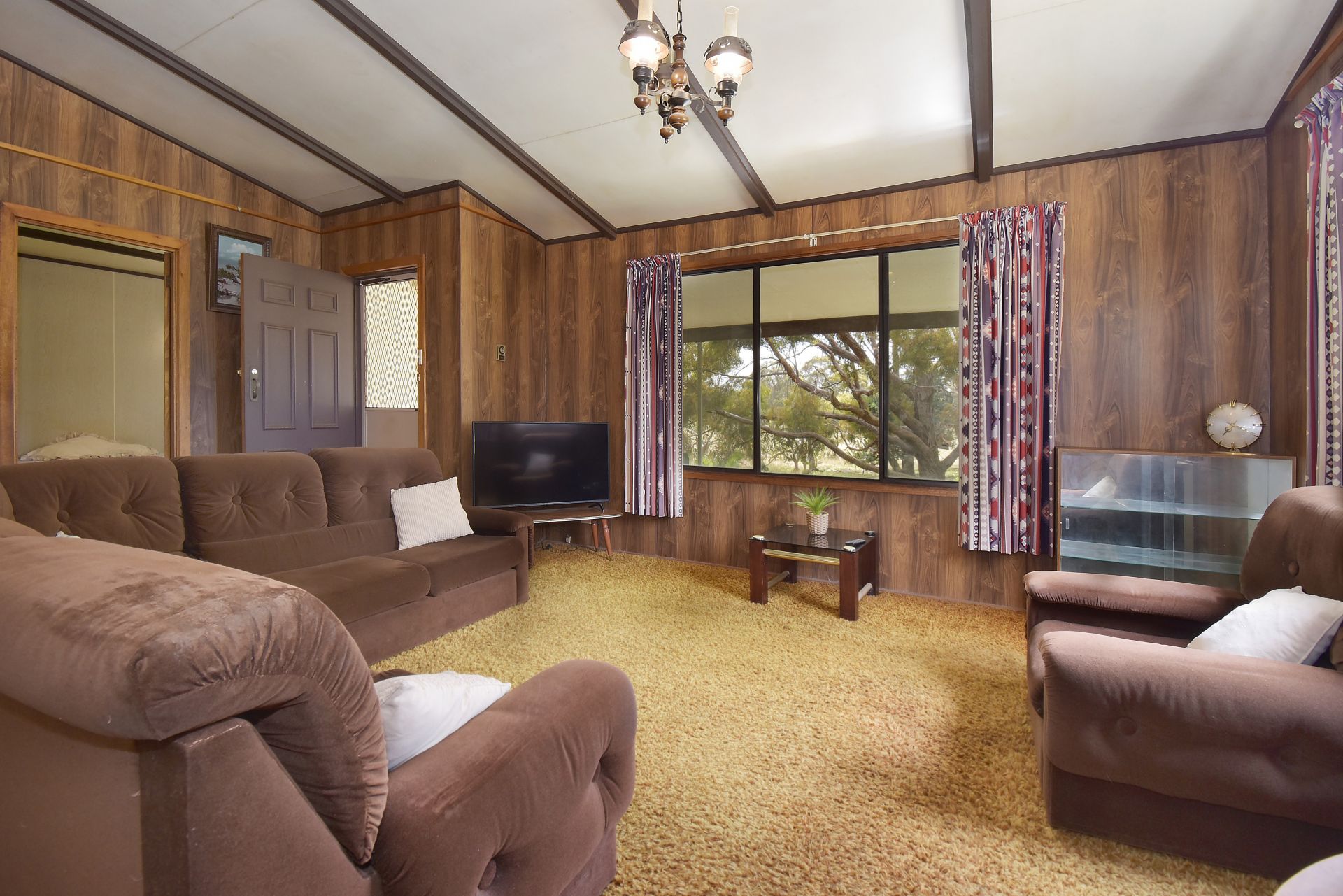 57 Logan Road, Bowenvale - Thumbnail 5
