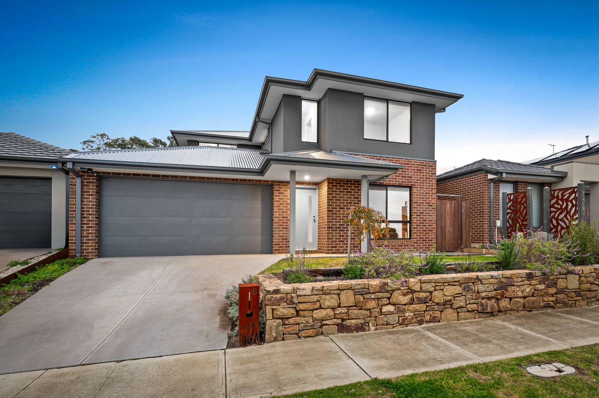 8 Ryder Street, Cranbourne VIC, Cranbourne - Thumbnail 2