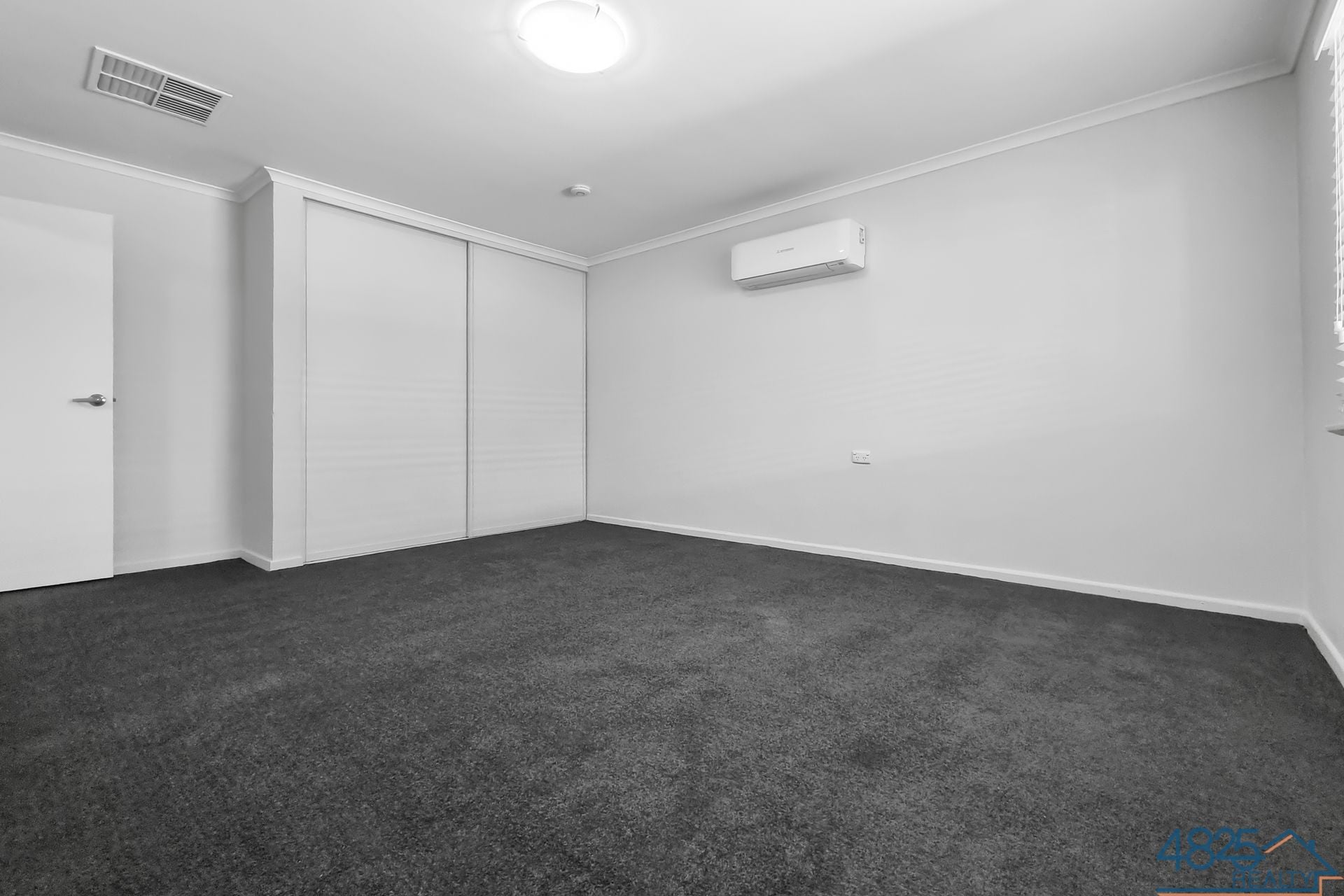 9 Fourth Avenue Mount Isa QLD, Mount Isa City - Thumbnail 5