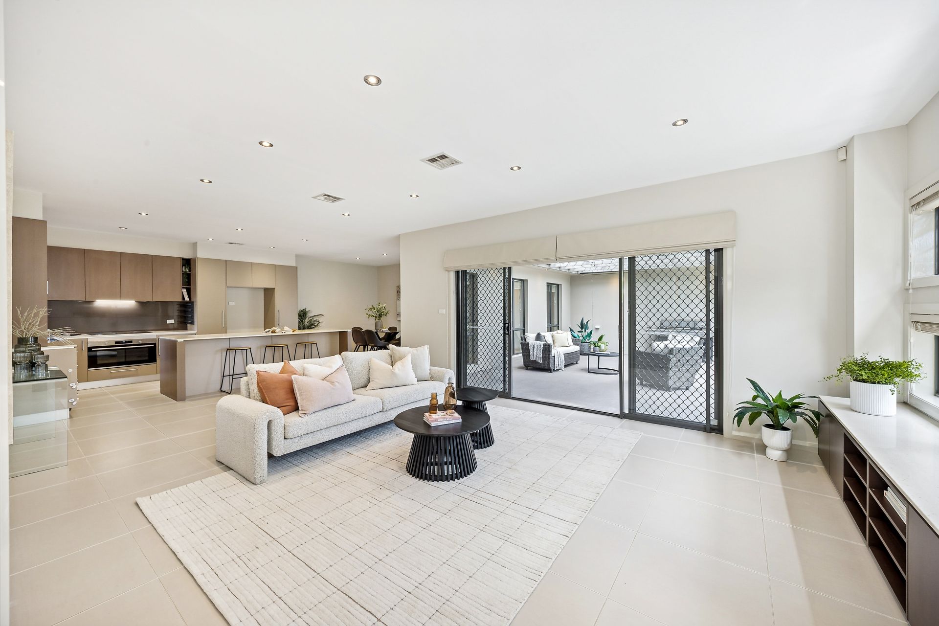 36 Beveridge Crescent, Forde, Forde - Thumbnail 4