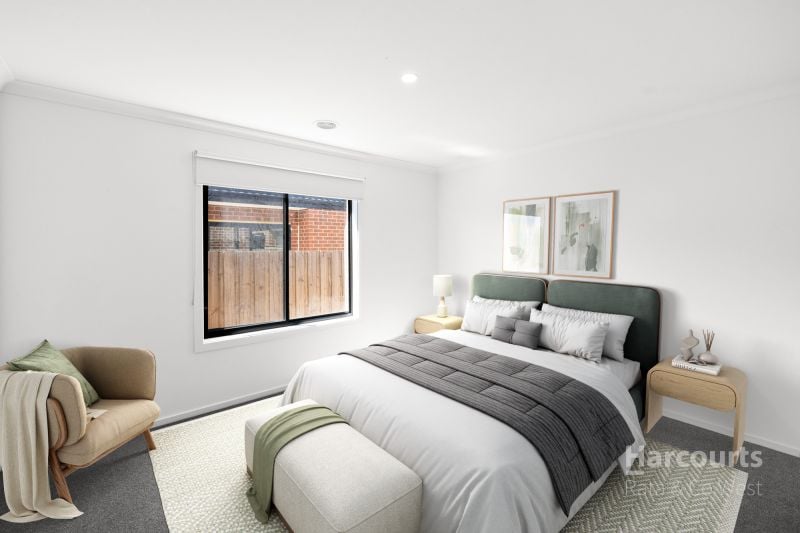 8 Isaacs Street, Deanside