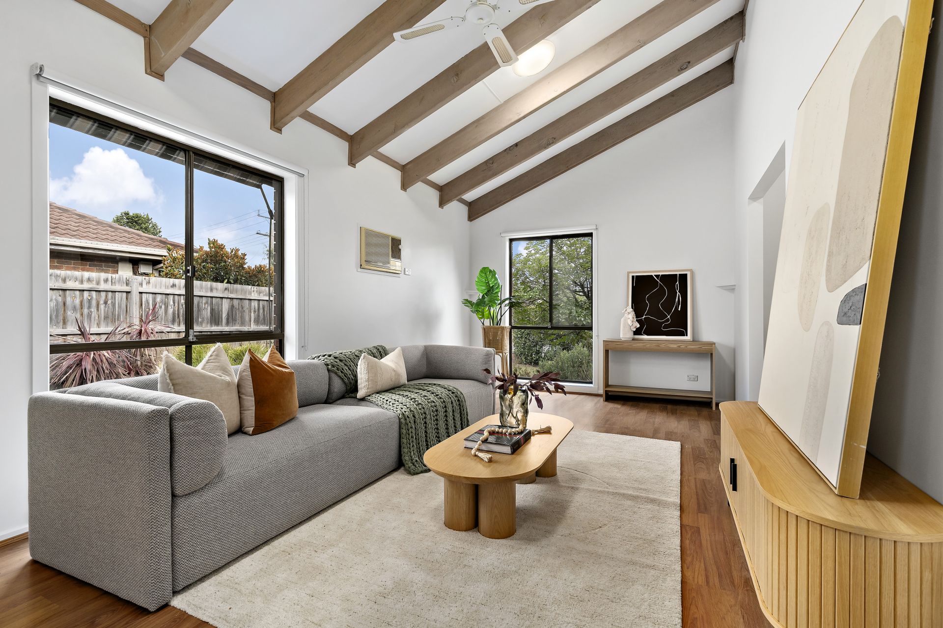 112 Prince Of Wales Avenue, Mill Park, Mill Park - Thumbnail 2
