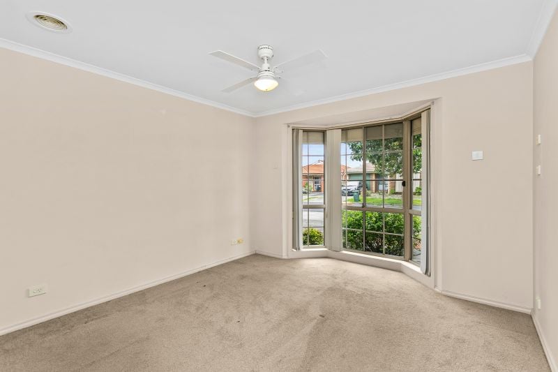 53 Brabham Drive, Mill Park