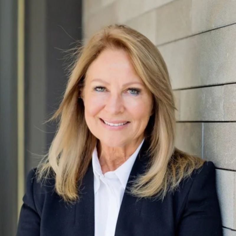 Ingrid Rogers real estate agent