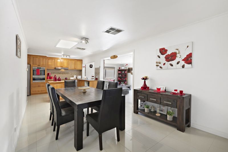 143 Darebin Drive, Lalor