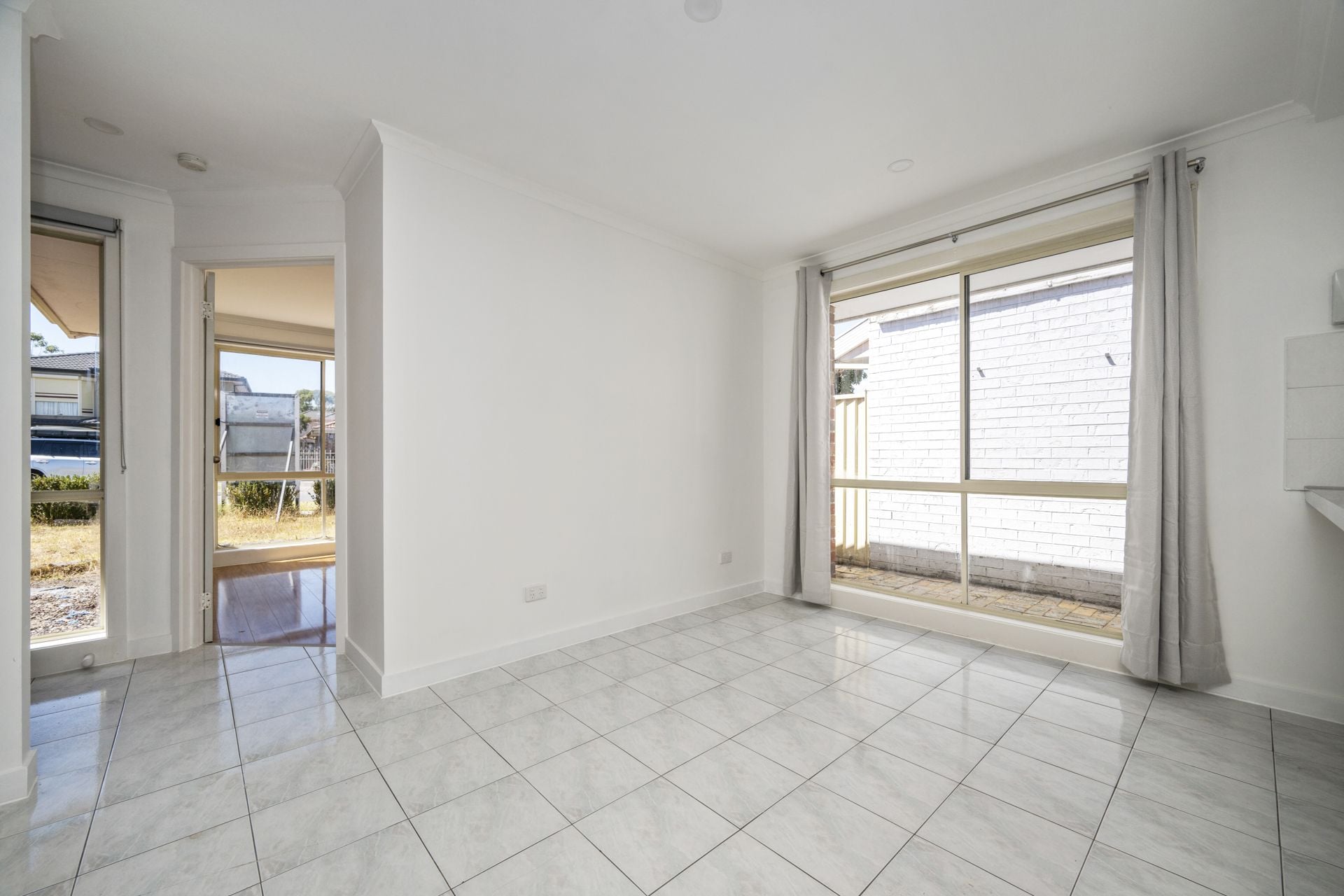 SPACIOUS FAMILY HOME IN A PRIME LOCATION