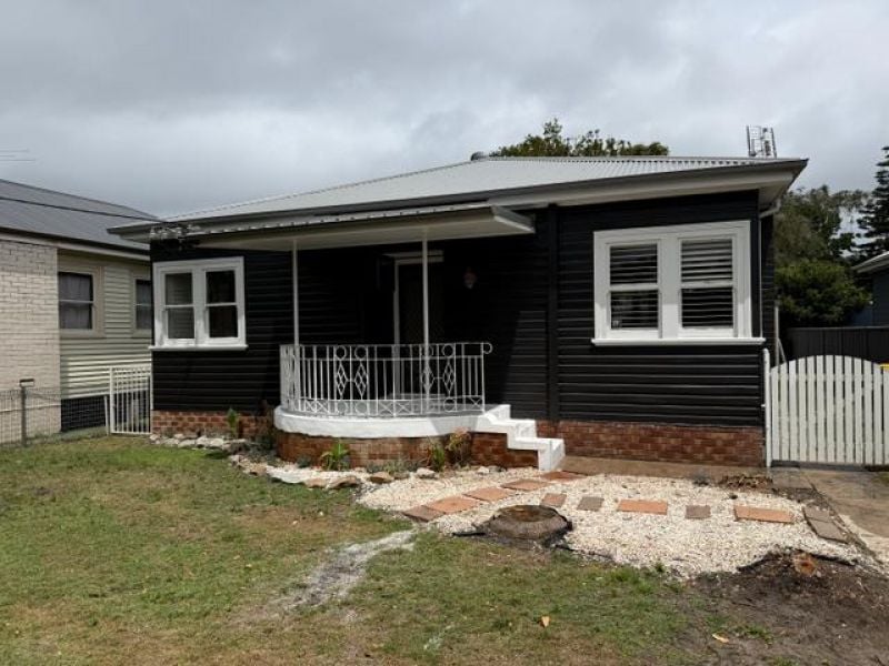 253 Old Pacific Highway, Swansea - Thumbnail 2