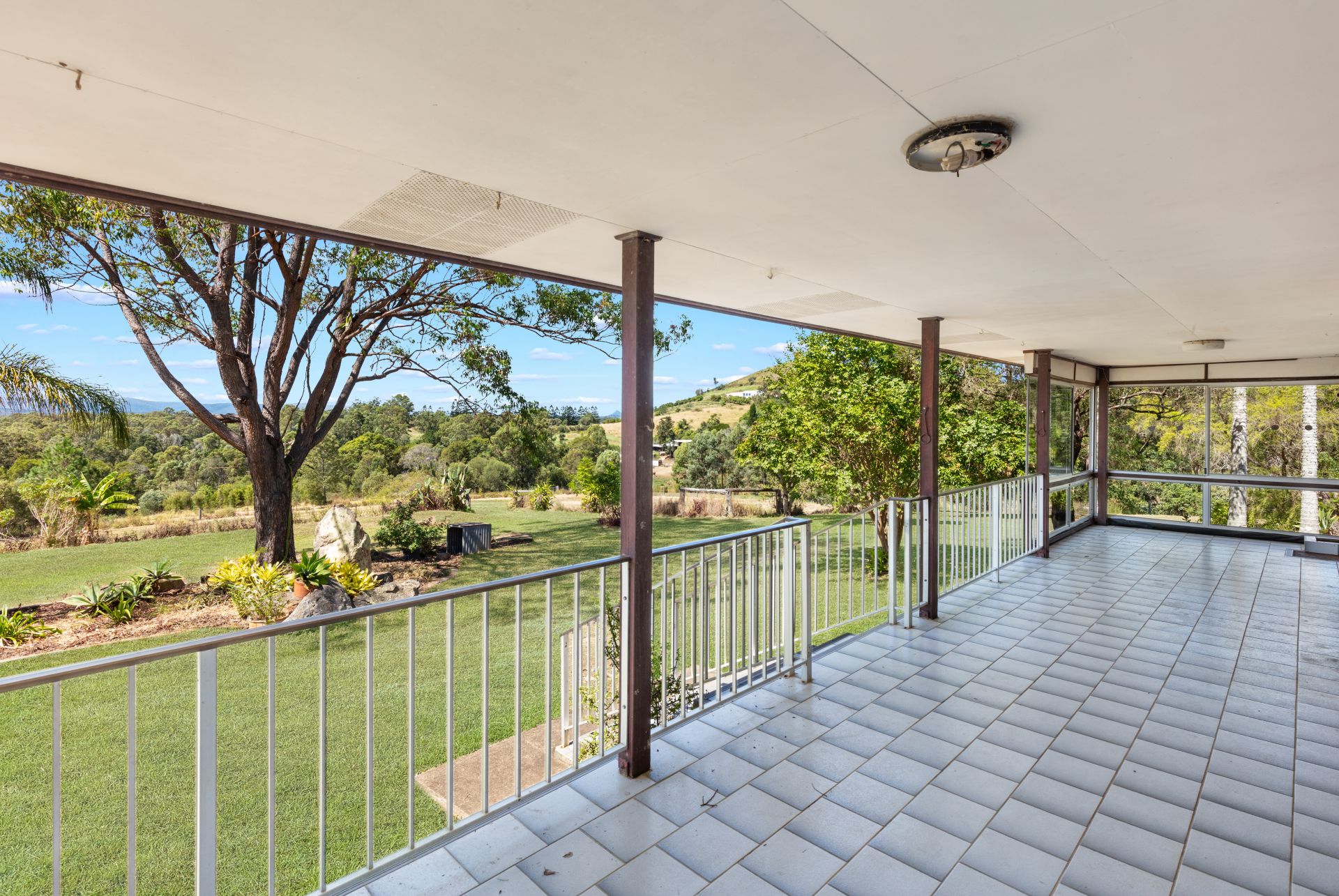 561 Mcintosh Creek Road, McIntosh Creek - Thumbnail 4
