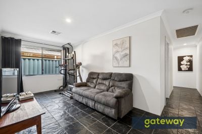 2 Grampian Crescent, Aubin Grove