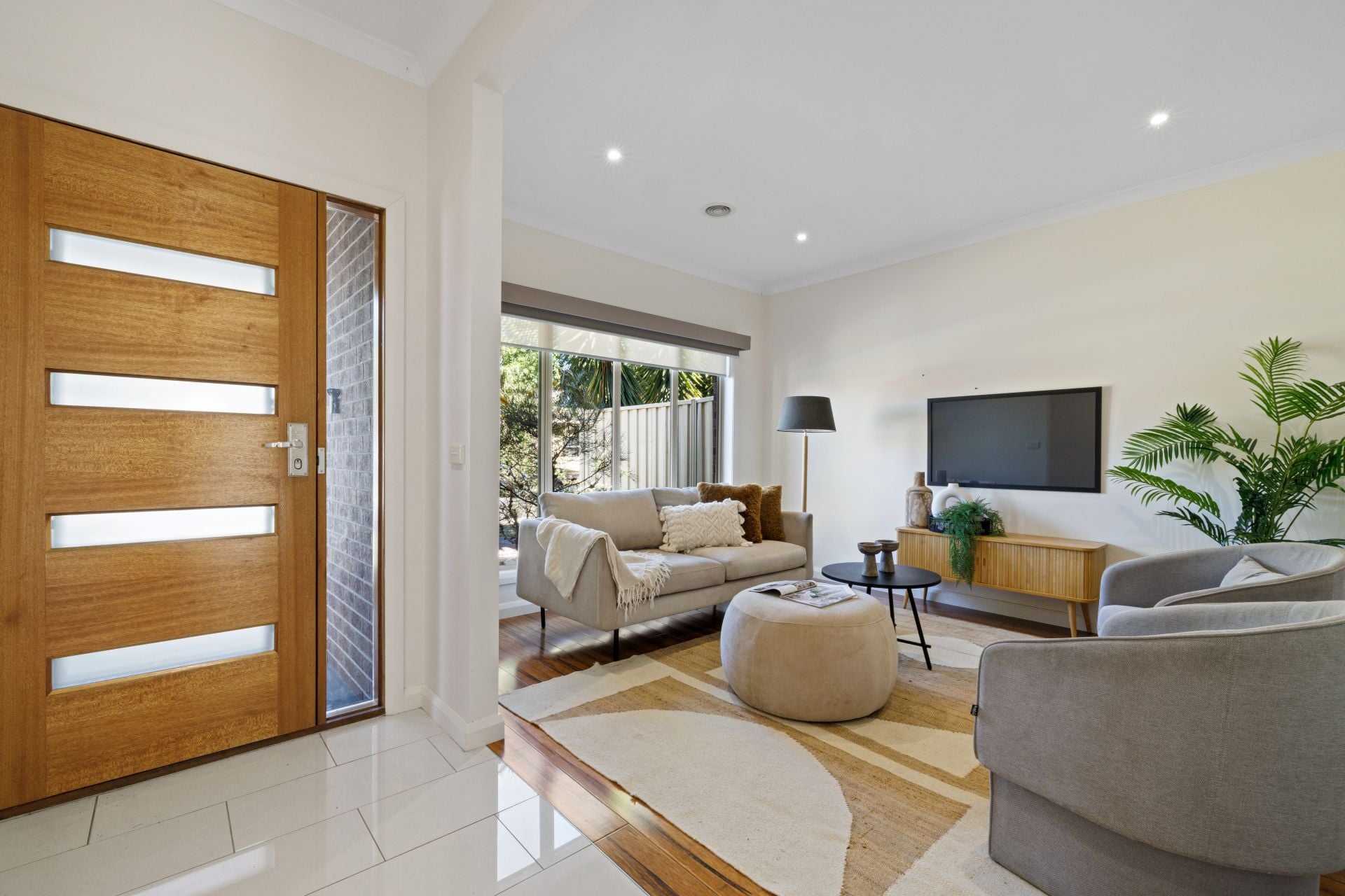 Contemporary Comfort With Space To Spare