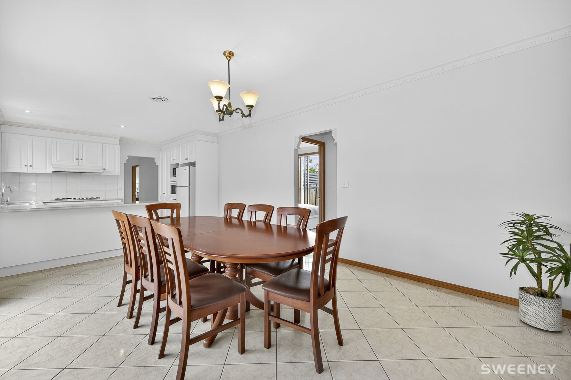 1 Burnett Court, Altona Meadows - Thumbnail 5
