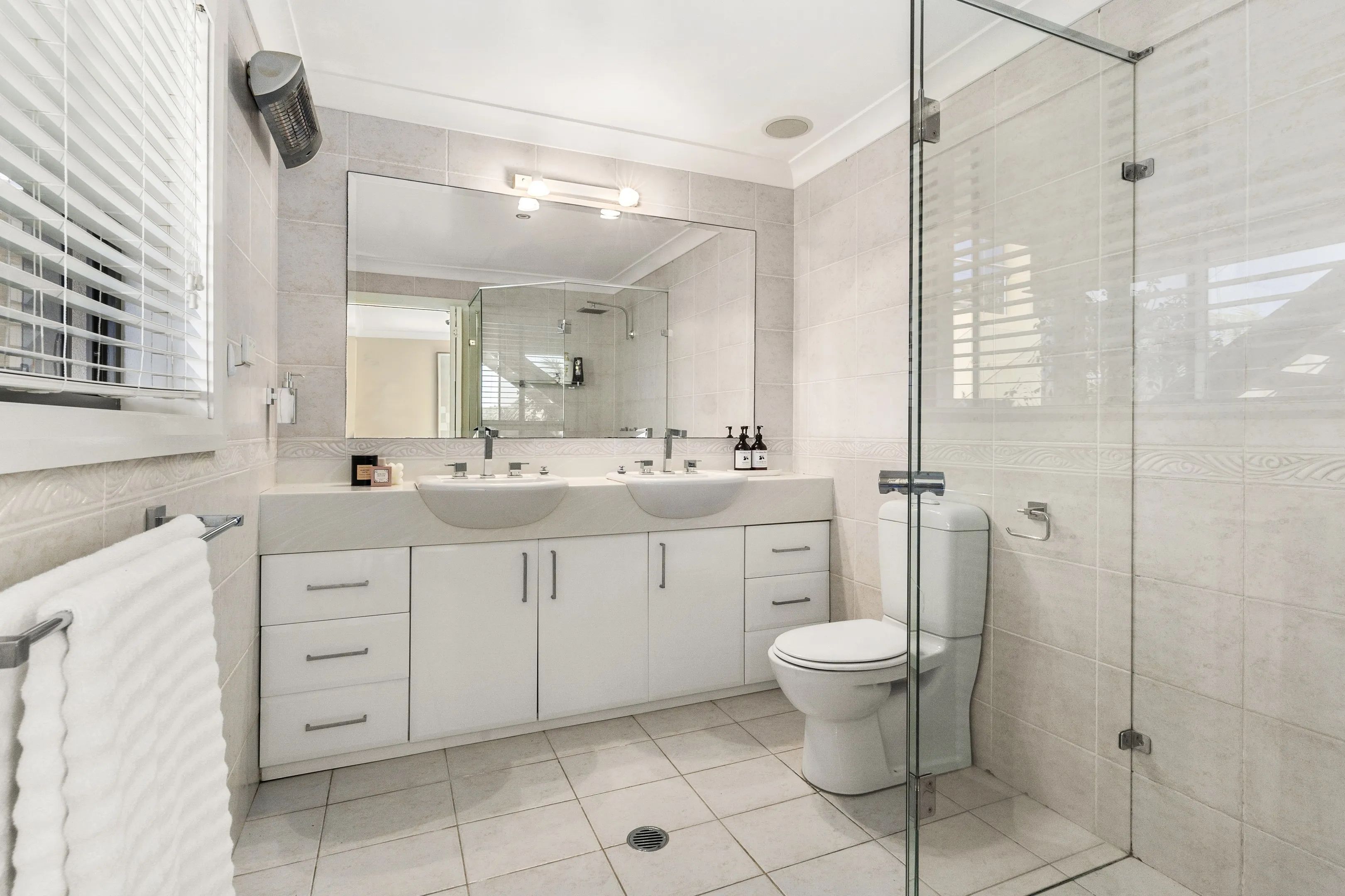 164 Ellesmere Road Gymea Bay 2227