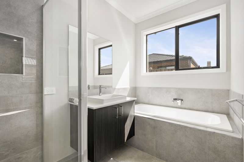 16 Nicastro Avenue, Wollert