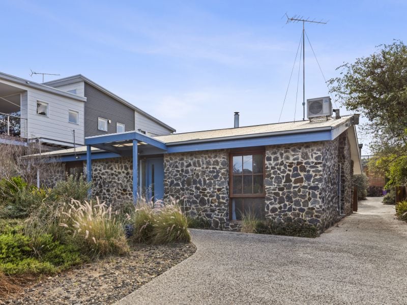 16 Kinloch Avenue, Jan Juc VIC 3228