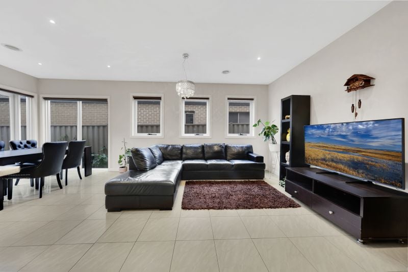 3 Granite Outlook, Epping